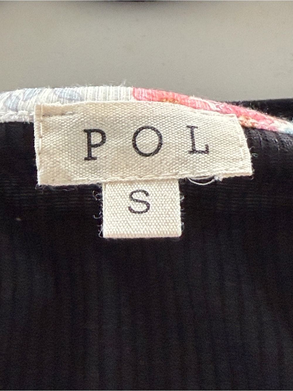 POL Ribbed Henley Racerback Tank Top Floral Trim Black Small NWOT - Picture 4 of 8